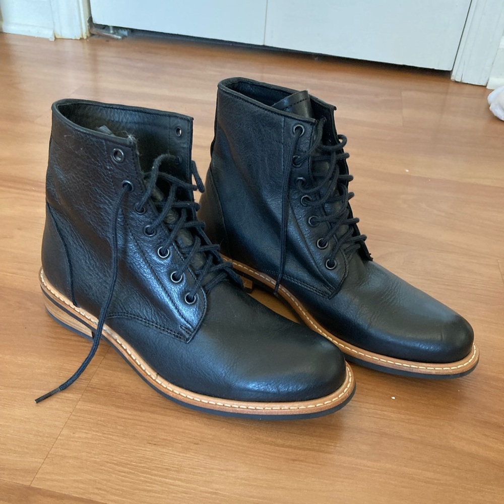 Nisolo All-Weather Amalia Boots in Black, size 9